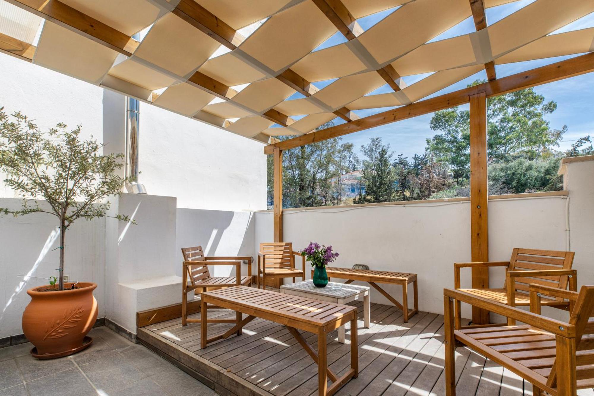 Genesis Grande Acropolis Hill Villa